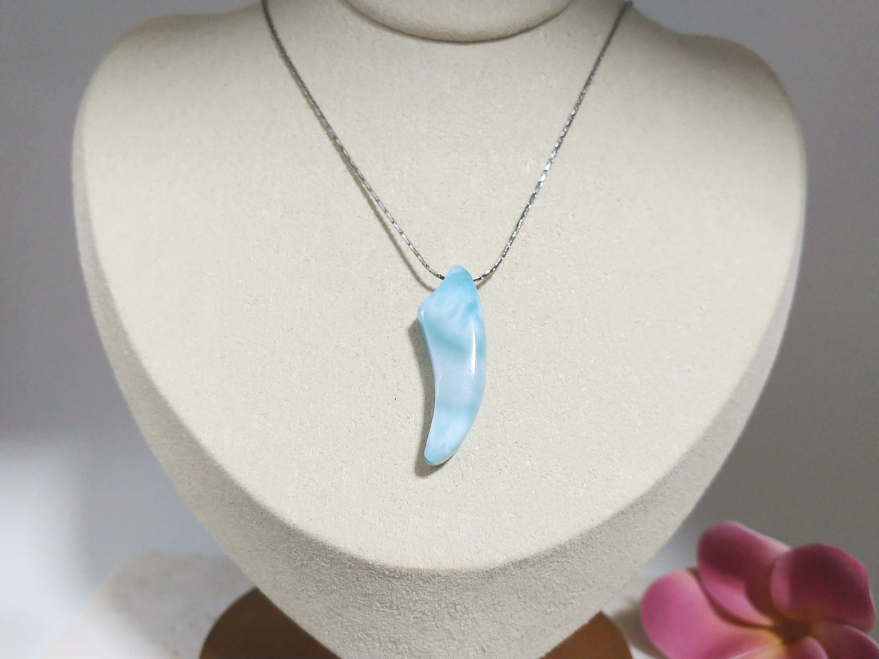 Larimar ”colmillo” necklace