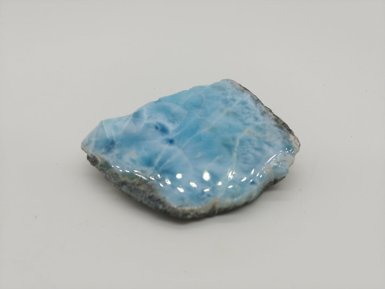 Premium Larimar 原石 1