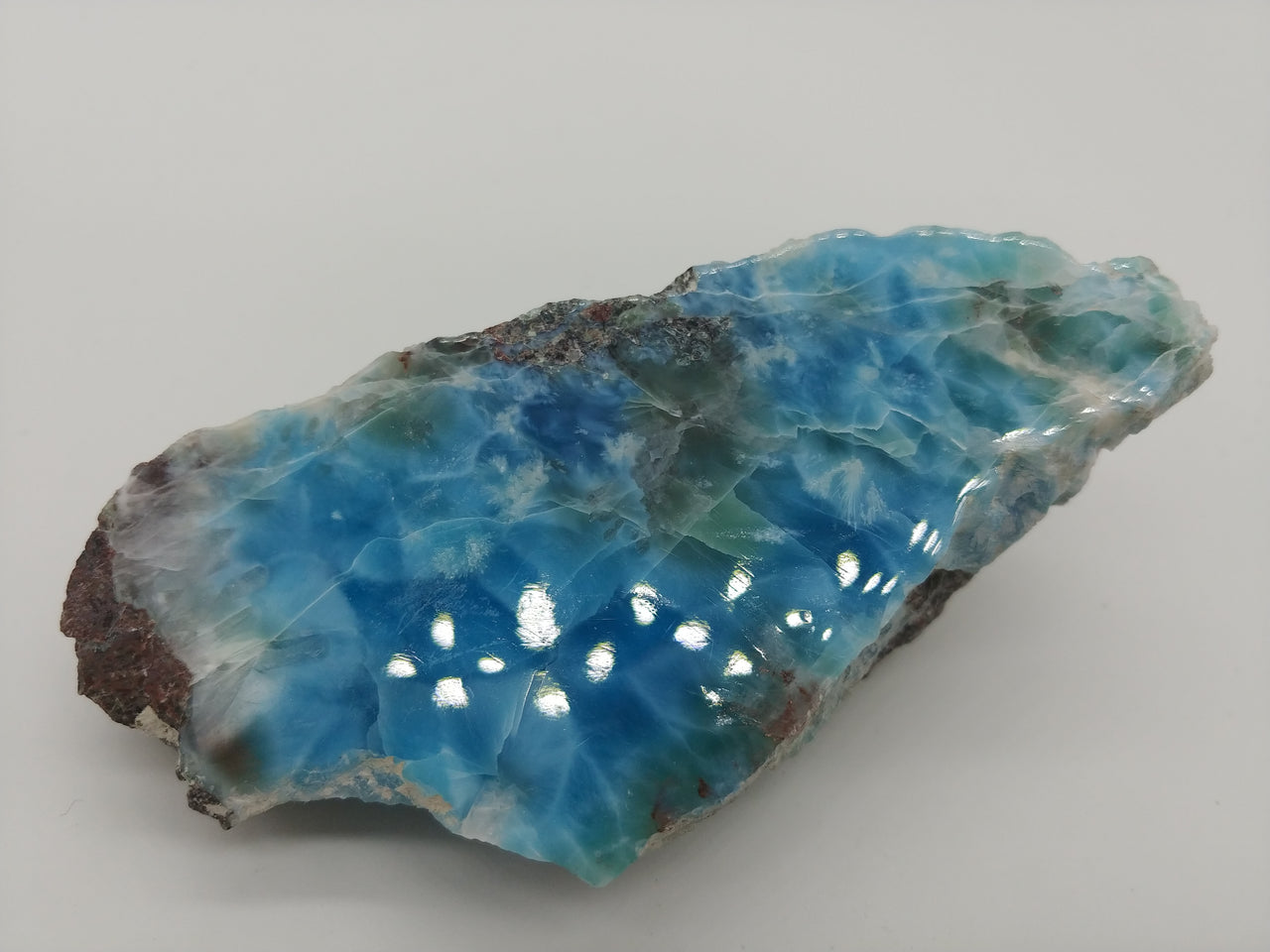 Premium Larimar 原石 3