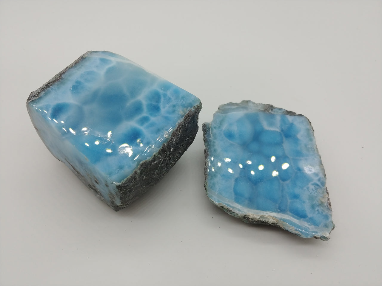 Premium Larimar 原石 7