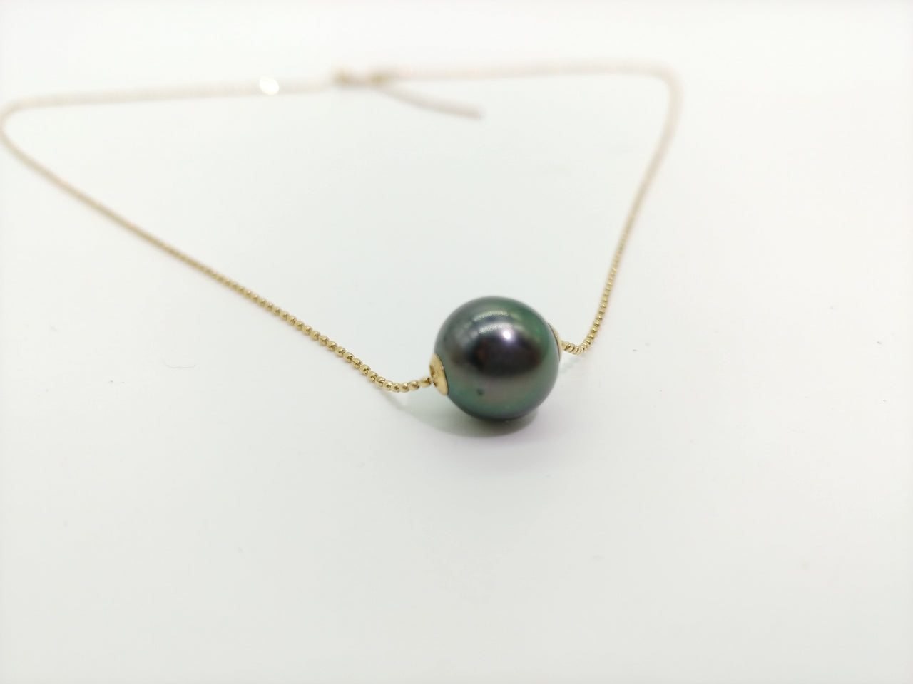 Tahitian pearl 一粒 Through necklace