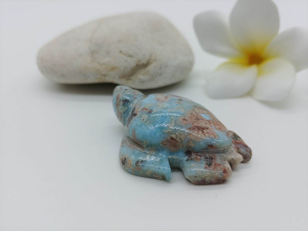 Larimar Honu 3