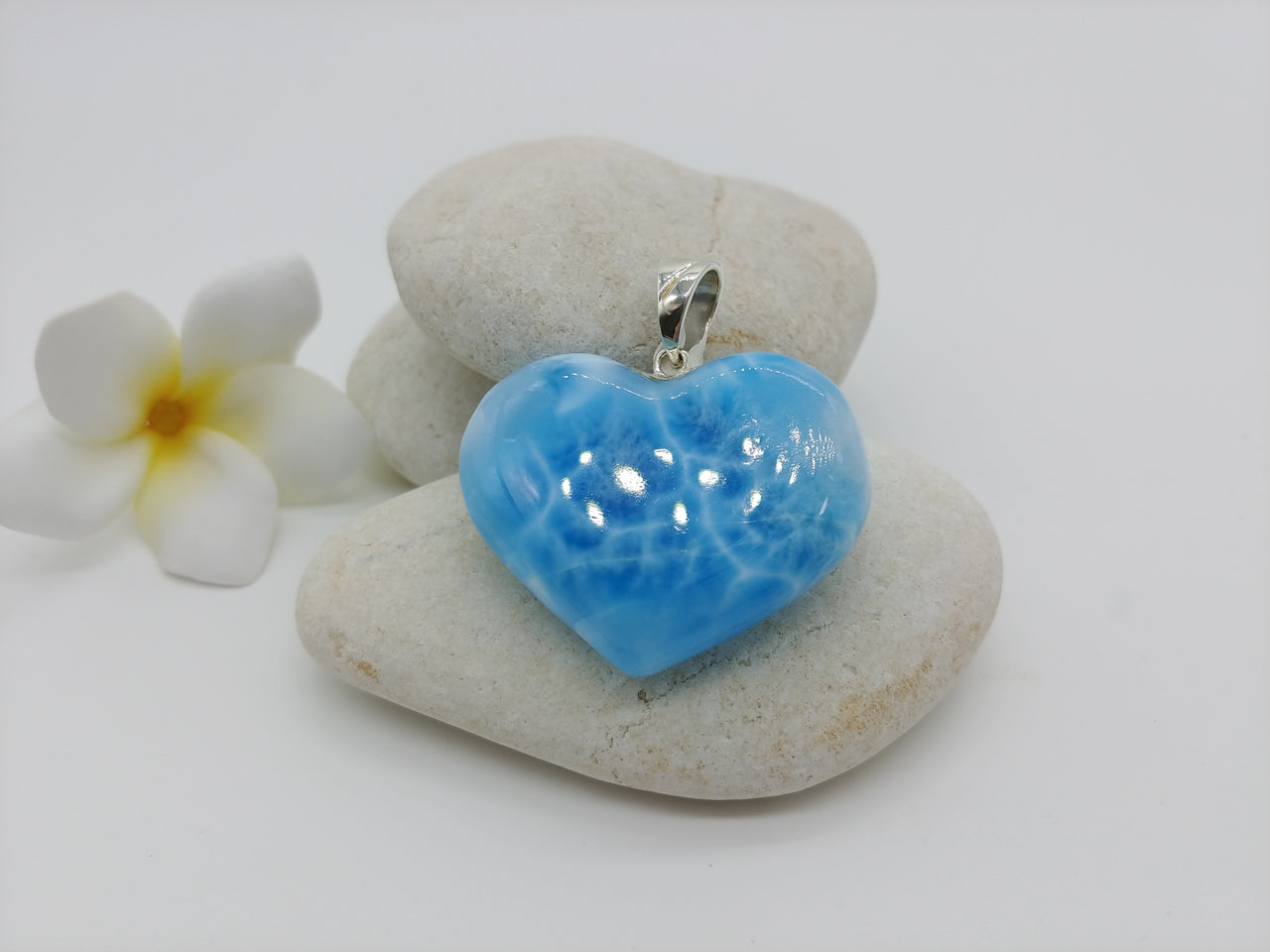 Larimar beauty caribbean blue heart pendant