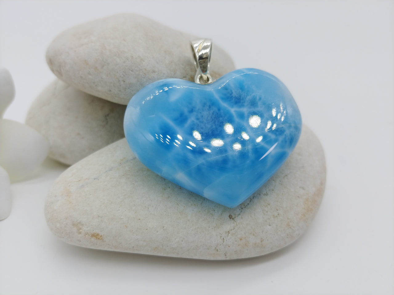 Larimar beauty caribbean blue heart pendant